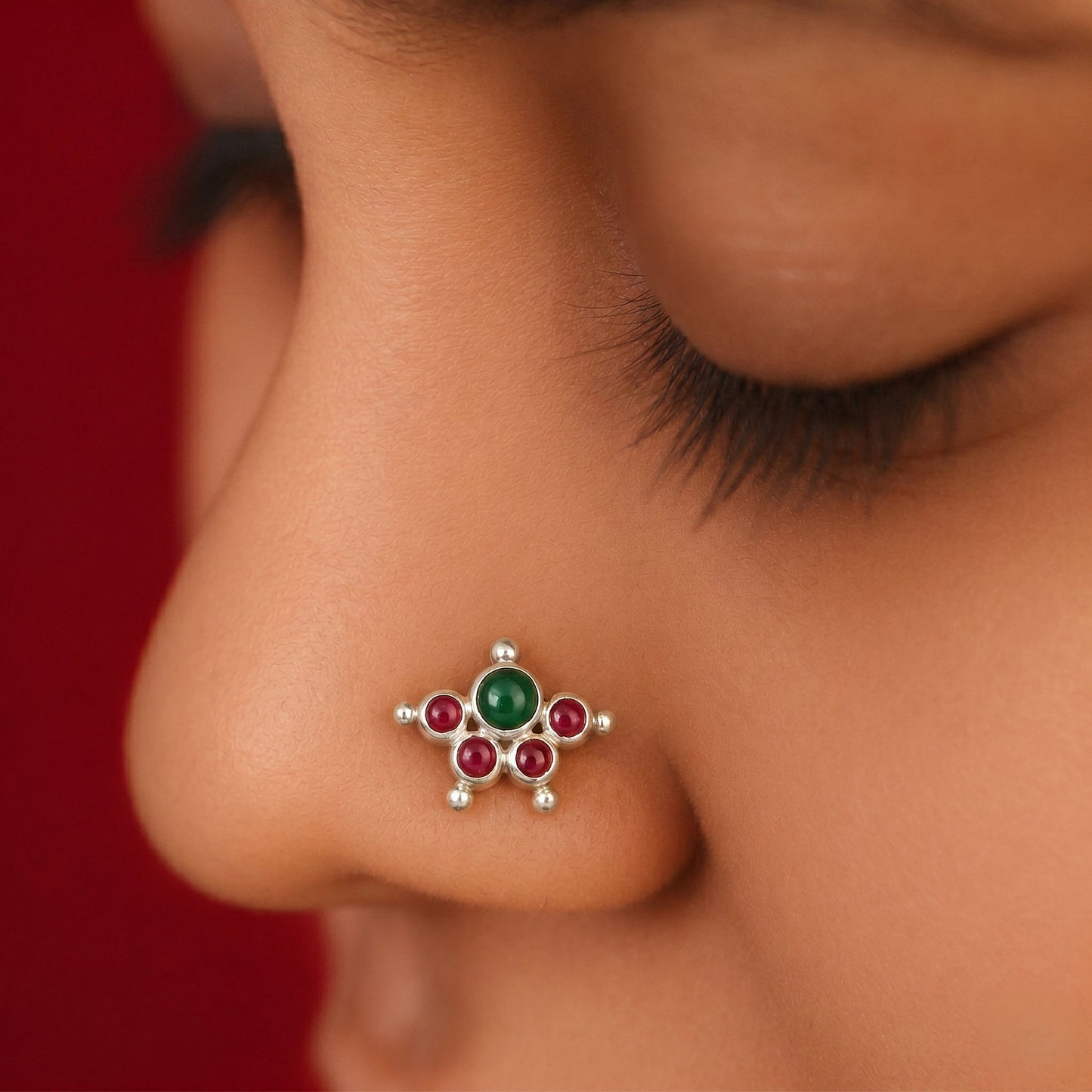 Kemp Stone Mookuthi 925 Silver
