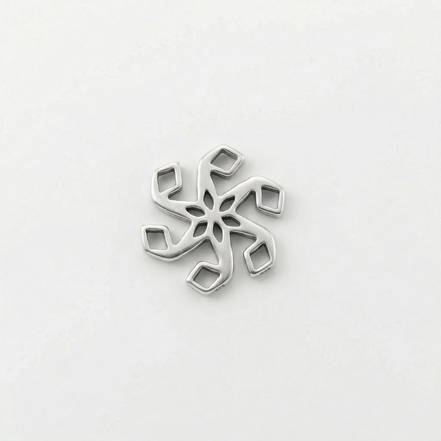 Silver kolam 2 Nosepin