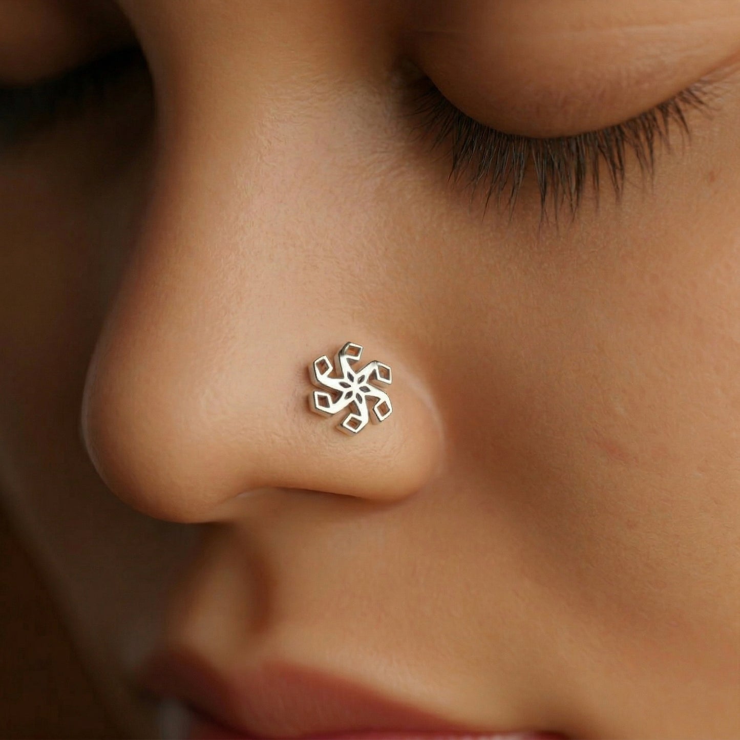 Silver kolam 2 Nosepin