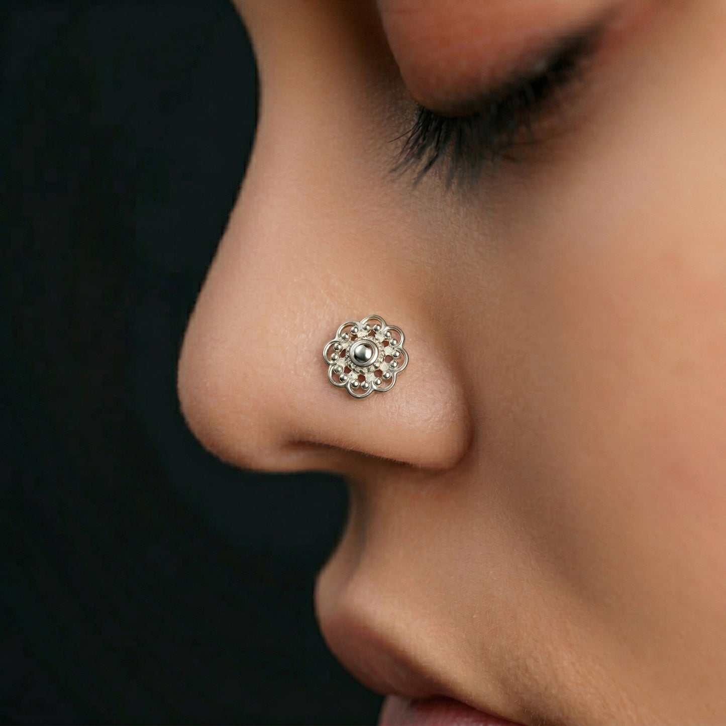 Silver Mandala Petal Nosepin