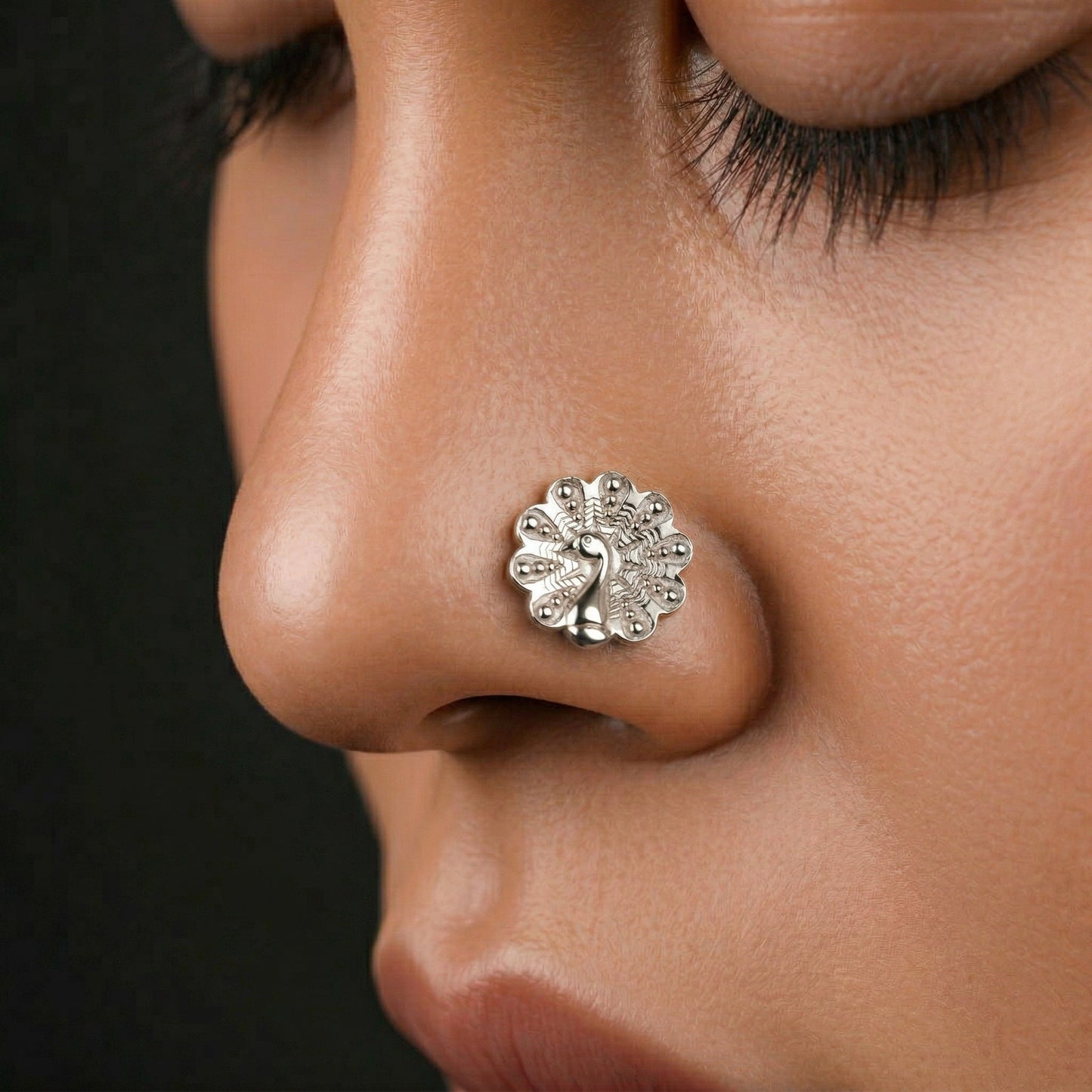 Silver Mayur Nosepin