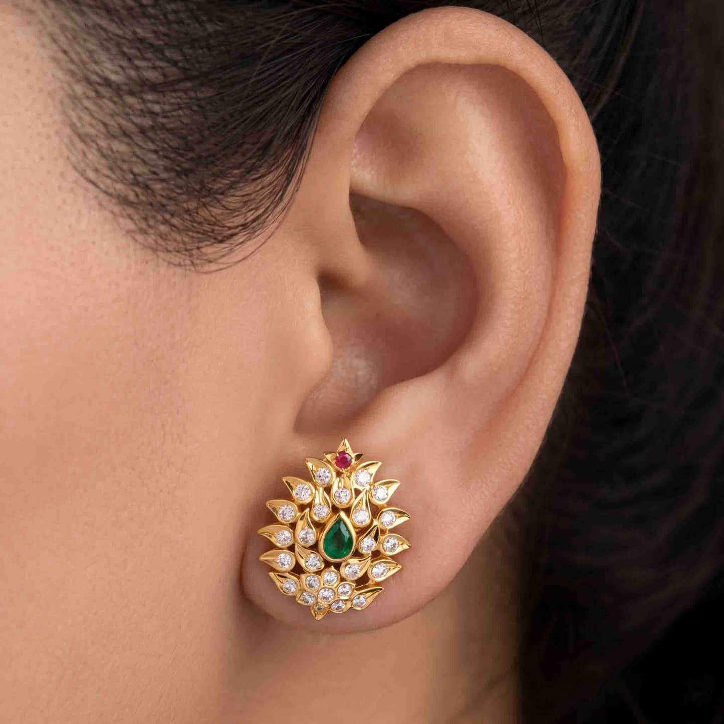Mukut Emerded Earring Green 925 Silver