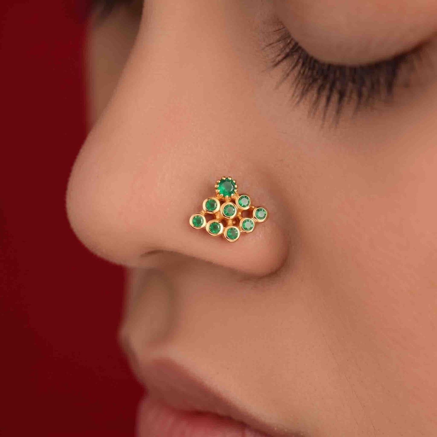 9 Stone Besari Emerald Green Stone Mookuthi Nosepin