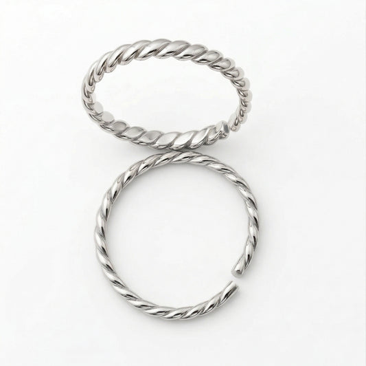 Silver Toe Ring Plain Twisted Design