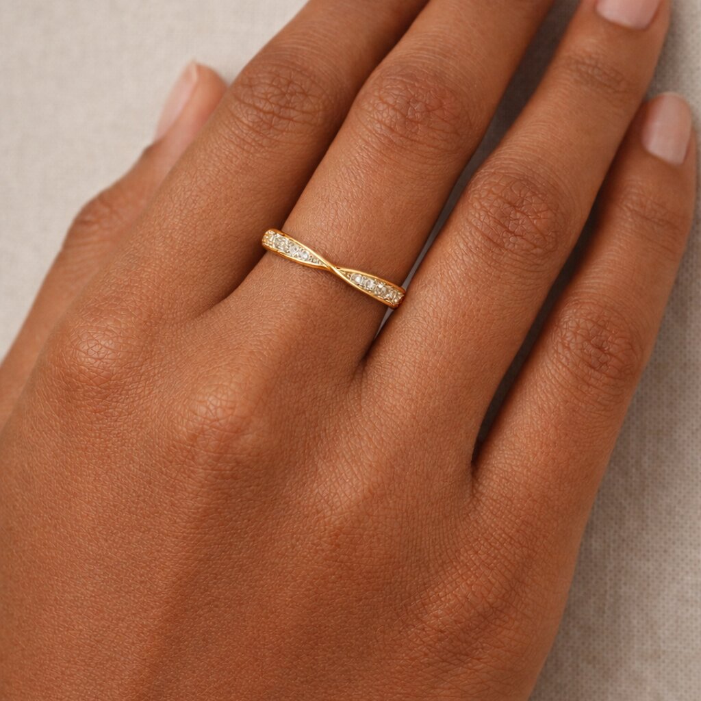 Silver Serenity Twist Ring