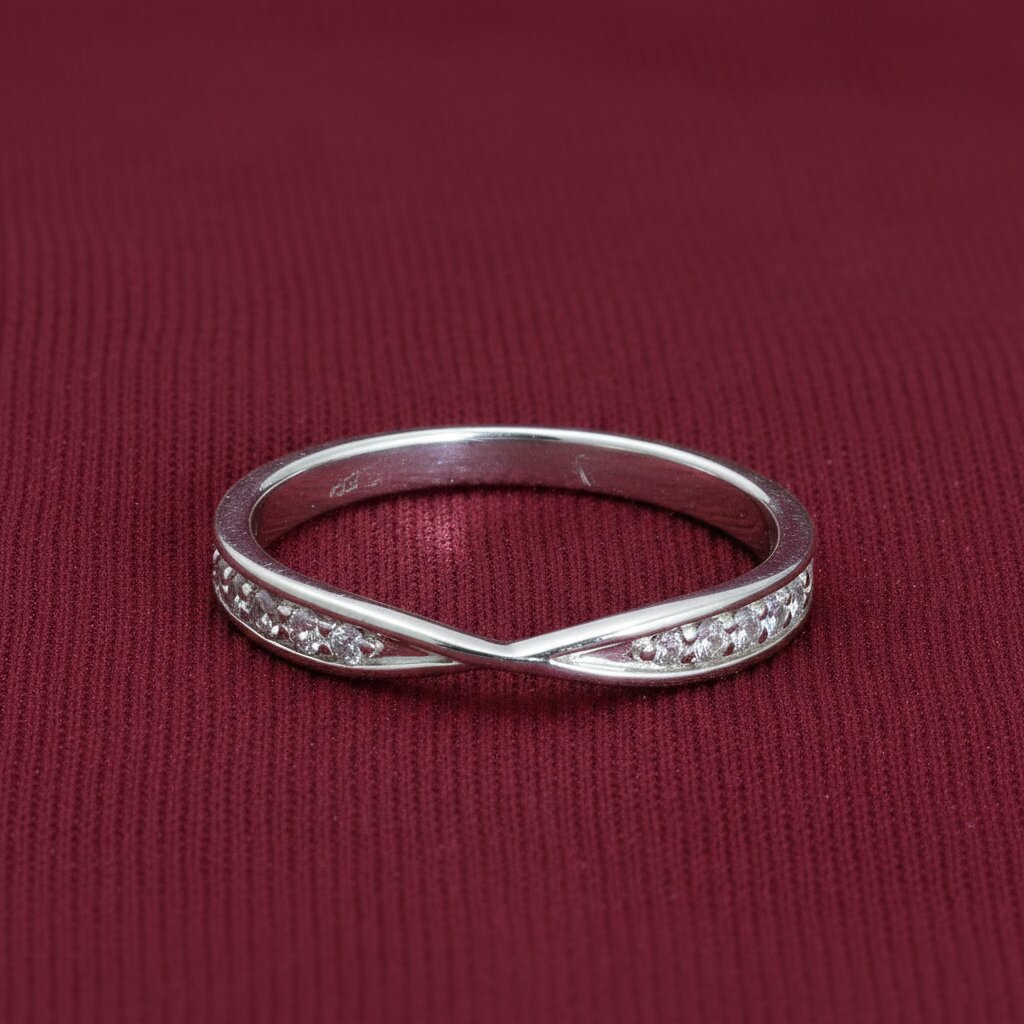 Silver Serenity Twist Ring