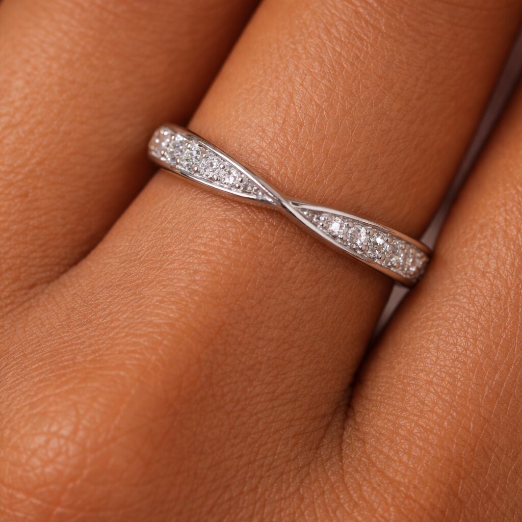Silver Serenity Twist Ring