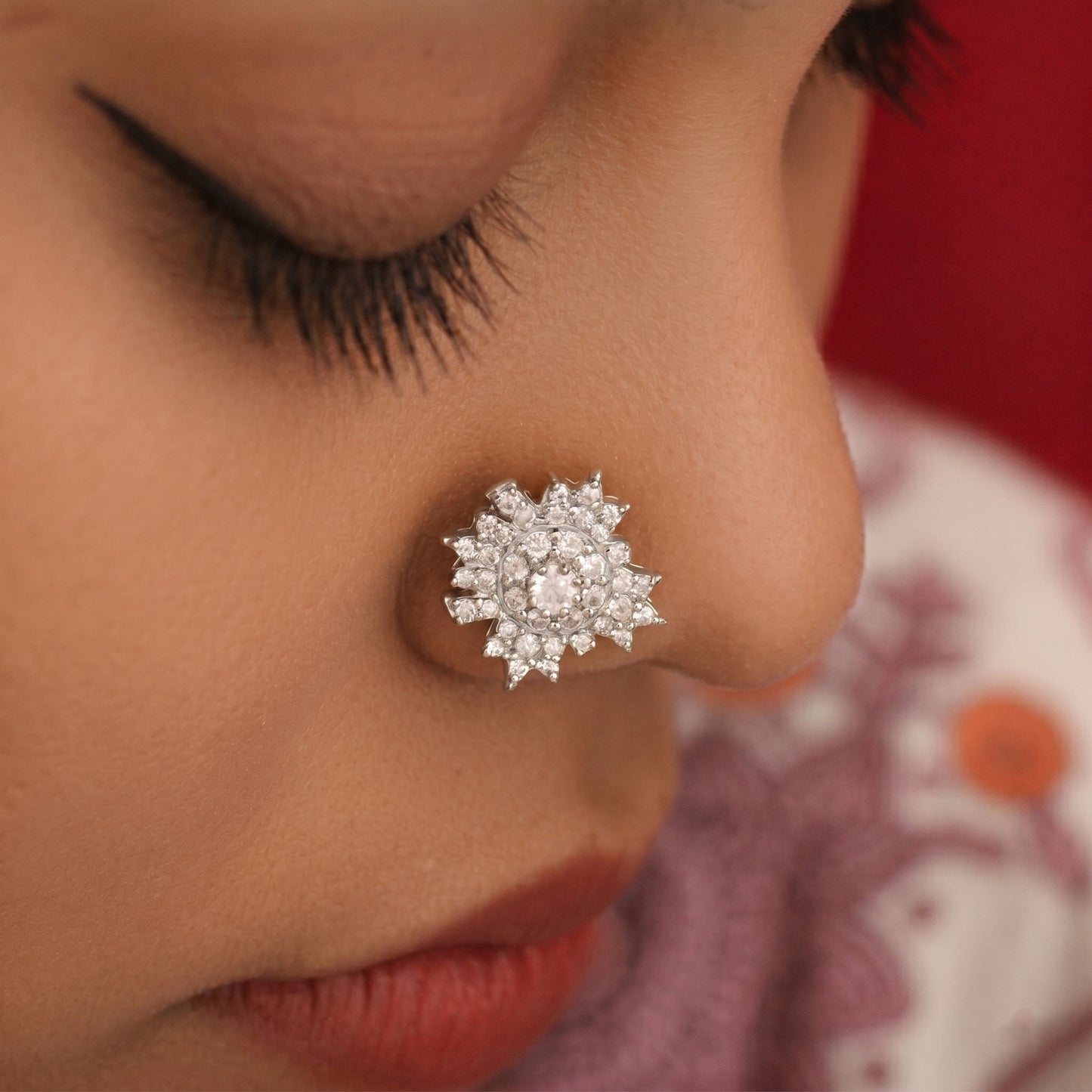 Silver Nose Pin Betel Diamond Design