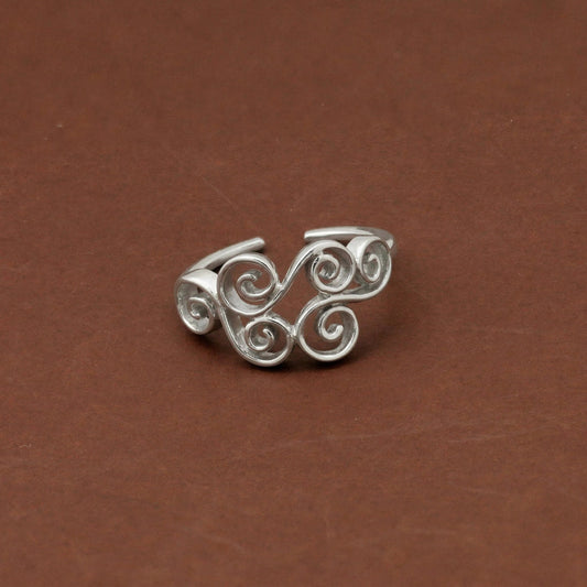 Silver Toe Ring Swirl Design