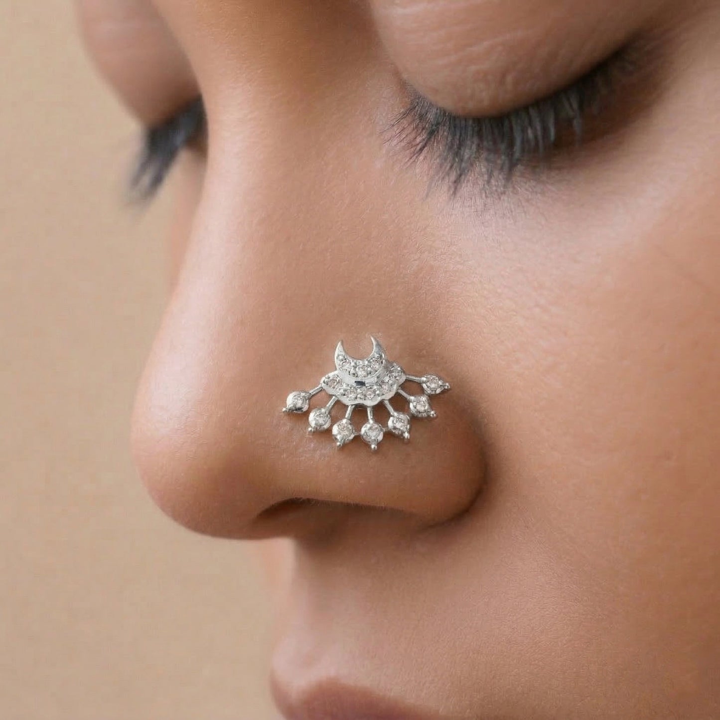 Silver Traditional Chand Mookuthi Nosepin