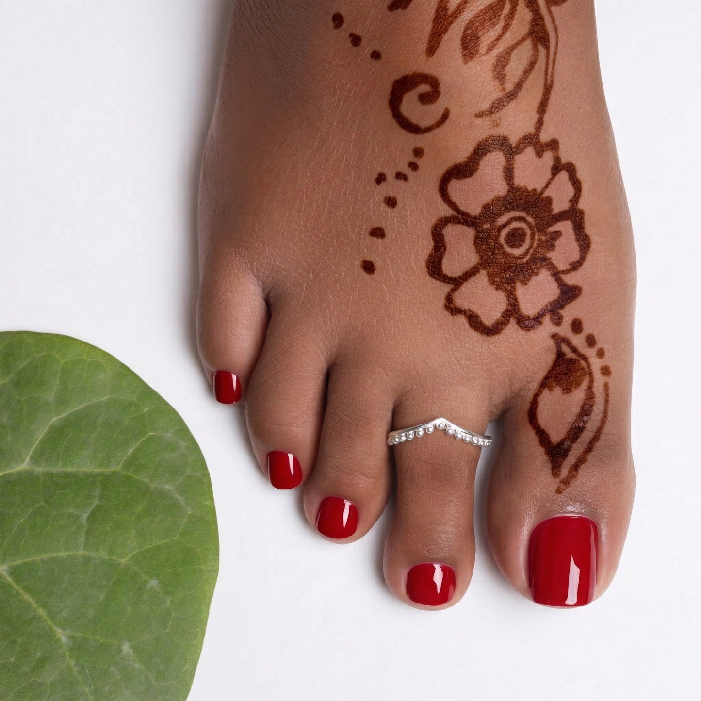 Silver Toe Ring Vanki Line Bead Design