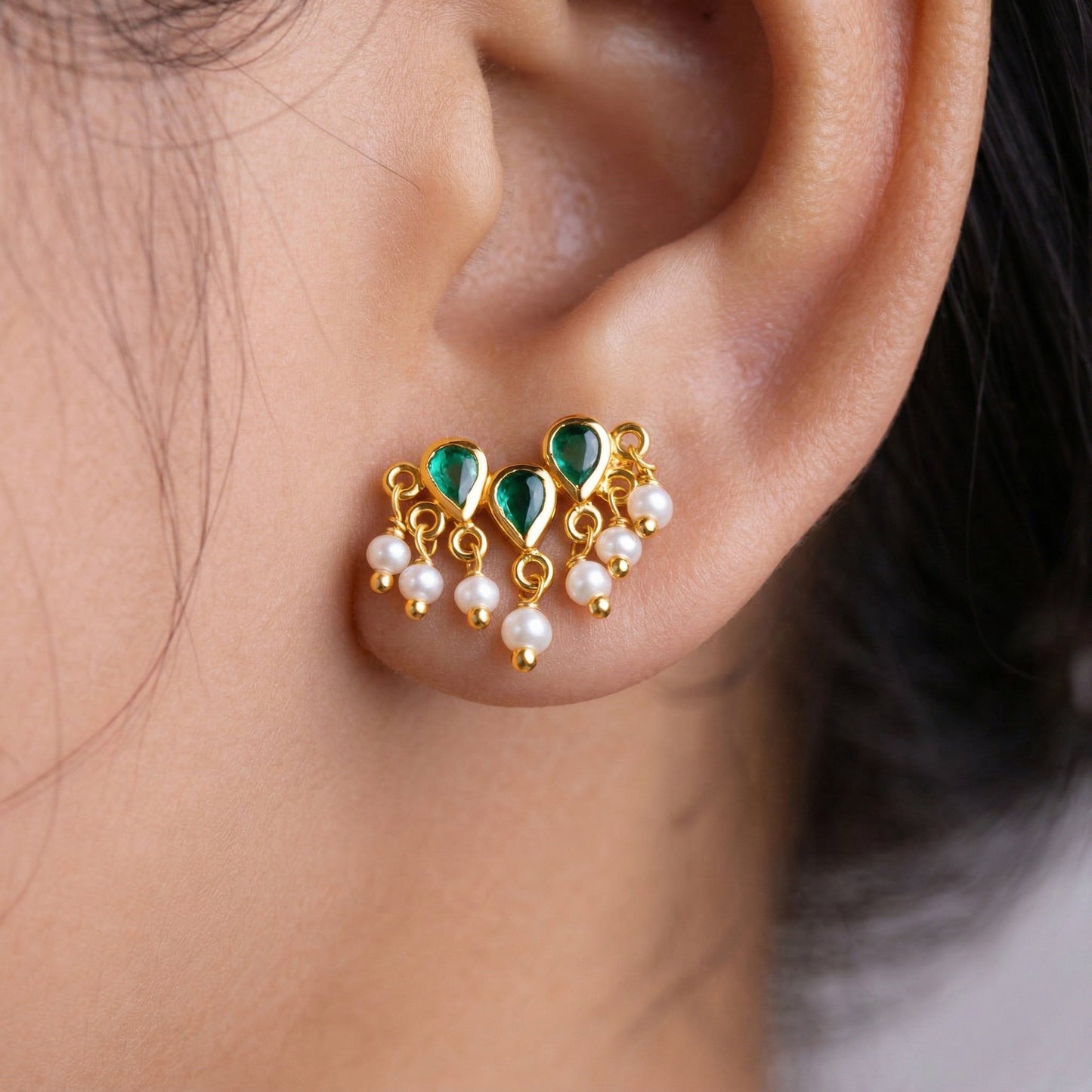 SIlver Vasant Green Pearl Earrings